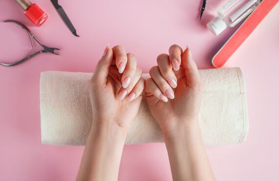 ジェルネイルをセルフでオフする方法は？注意点についても解説